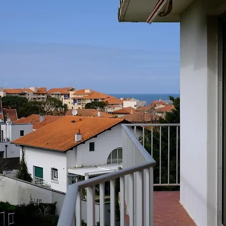 Apartmán 3 Chambres, Tres Lumineux, Plages Et Centre A Pied *